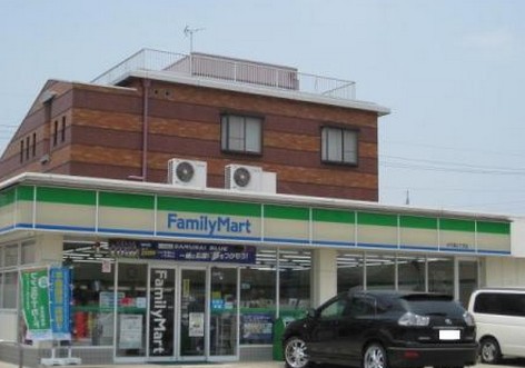 コンビニ　ファミリーマート　太平三丁目店（コンビニ）まで266m