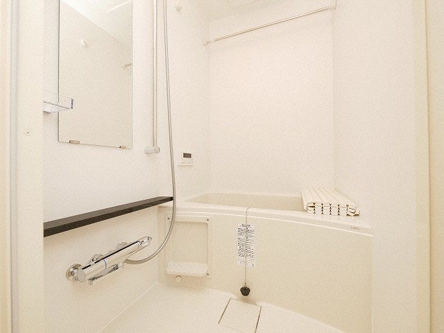 バス・シャワールーム　ゆったり過ごせるお風呂です