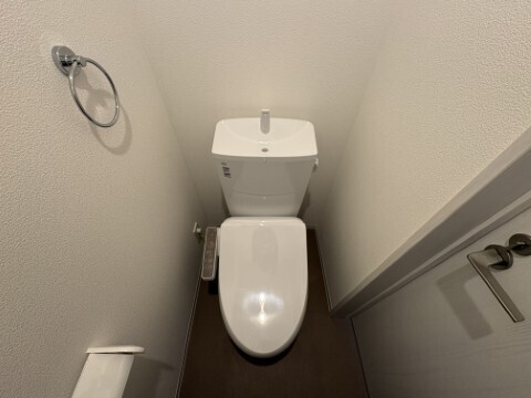 トイレ　同施工参考写真となります