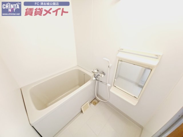 バス・シャワールーム　同型参考写真