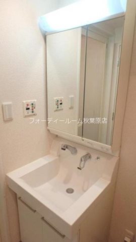 洗面設備　★《見学予約受付中》設備充実分譲賃貸マンション★