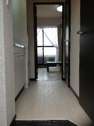 玄関　開放感ある玄関