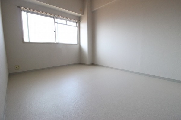 その他　※同タイプの部屋写真。現況を優先します。