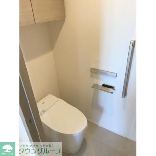 トイレ　※写真は同タイプ住戸です。