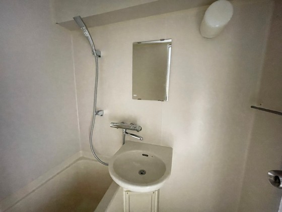 洗面設備　※別部屋の写真です