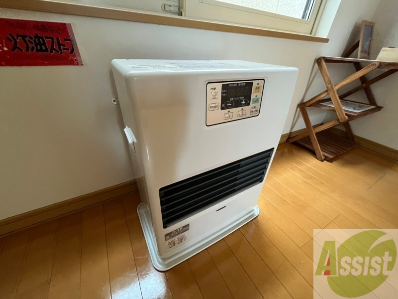 その他設備　灯油暖房です。札幌の寒い冬もこれで大丈夫！