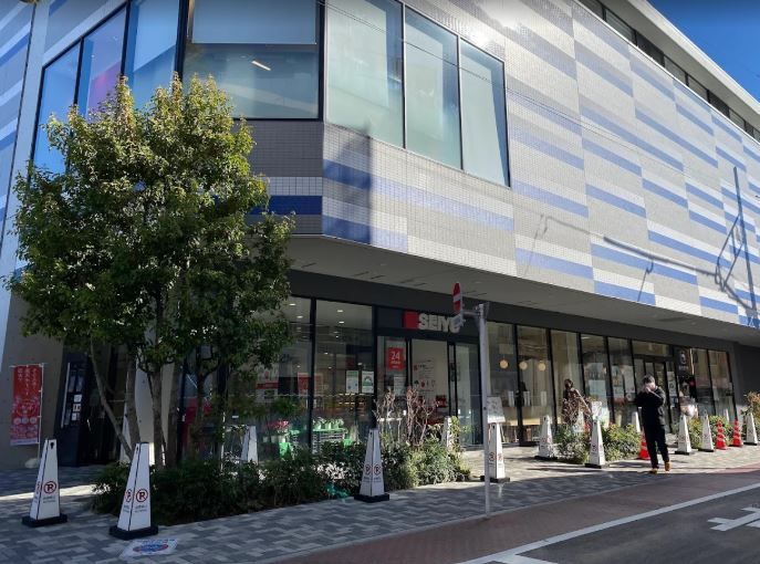 スーパー　西友 東長崎店（スーパー）まで355m