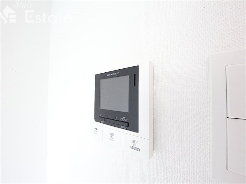 セキュリティ　モニター付きインターホン