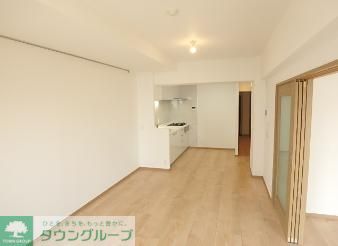 居室・リビング　お問合せは(株)タウンハウジングレジデンス事業部　赤坂店・…