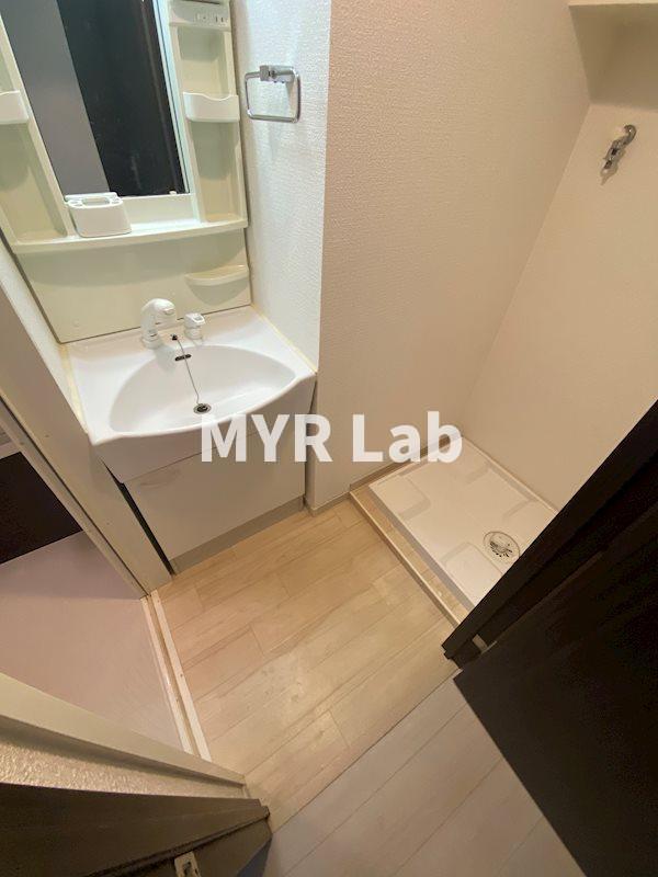 洗面設備　現状優先　参考写真