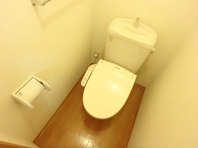 トイレ　他の部屋の写真です