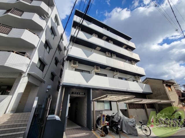 建物外観　豊中市本町「アクア豊中」