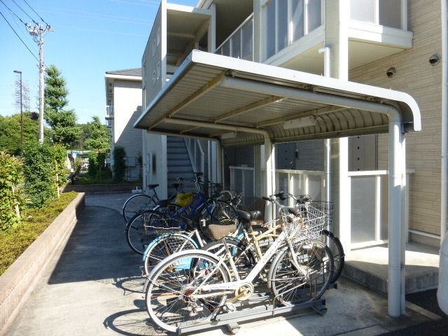 その他共有部分　★ルーフ付駐輪場です★