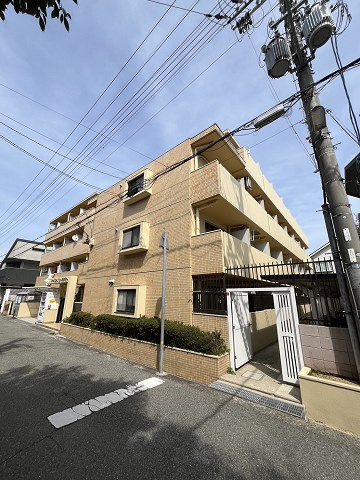 建物外観　落ち着いた雰囲気の外観です