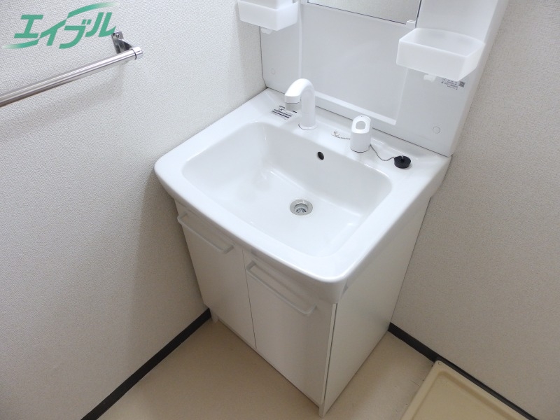 洗面設備　同タイプ部屋写真です。