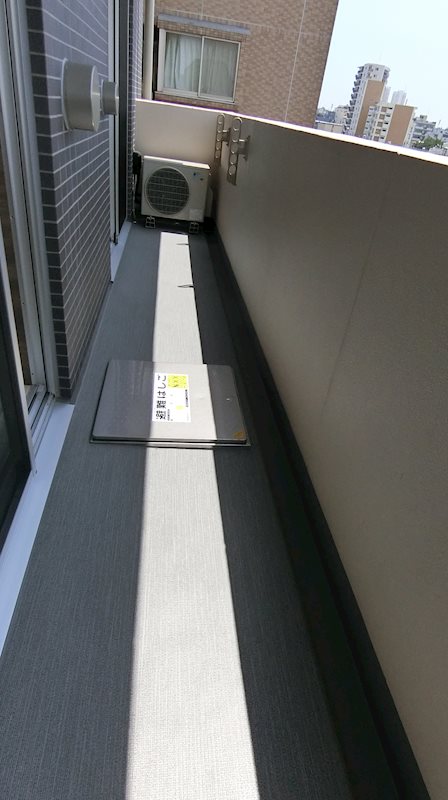 バルコニー