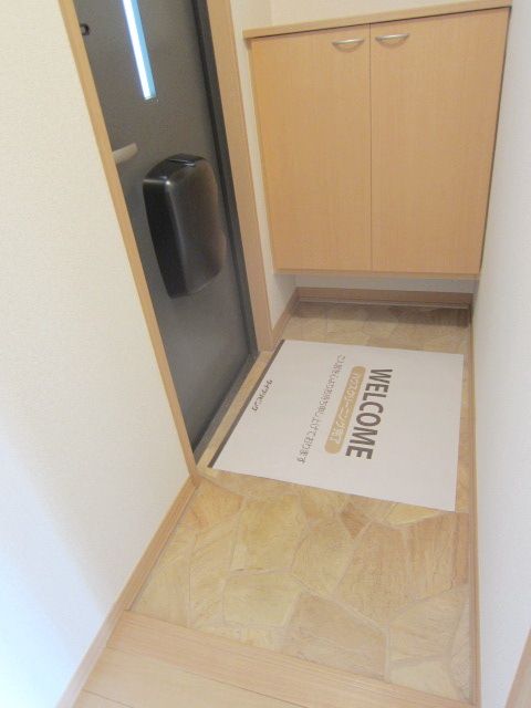 玄関　★玄関スペースが広いです★