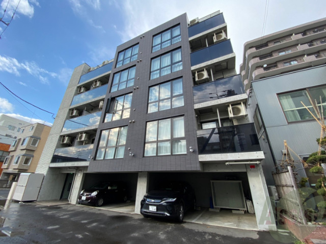 建物外観　札幌市北区北２７条西「シャトーライフＮ２７」