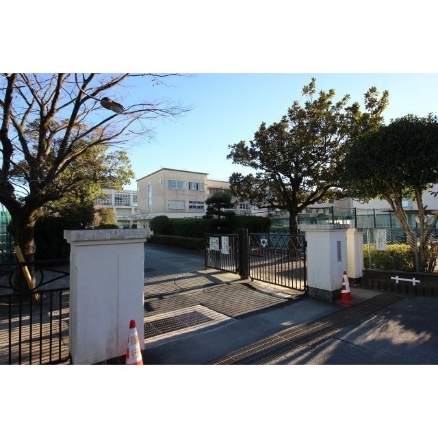 中学校　静岡市立豊田中学校（中学校）まで1800m