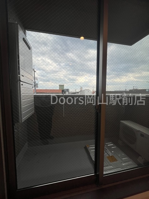 バルコニー　イメージ写真