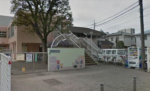 幼稚園・保育園　市立下布田保育園（幼稚園・保育園）まで599m