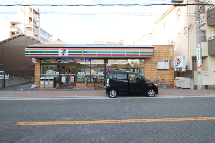 コンビニ　セブンイレブン大阪南住吉２丁目店（コンビニ）まで350m
