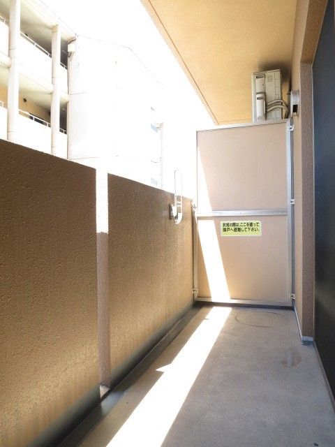 バルコニー