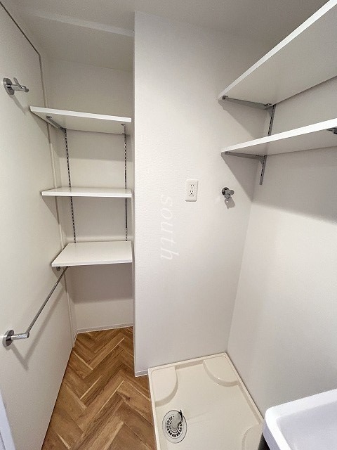 その他設備　部屋・階数により室内カラーが異なります