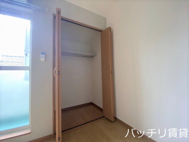 収納　同型タイプの写真となります　現状優先