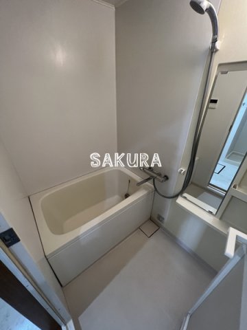 バス・シャワールーム　日々の疲れを癒すお風呂です♪