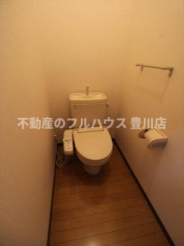 トイレ　写真は同型別室