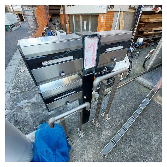 その他共有部分　敷地内ゴミ箱あり