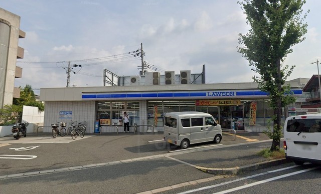 コンビニ　ローソン　豊中清風荘店（コンビニ）まで517m