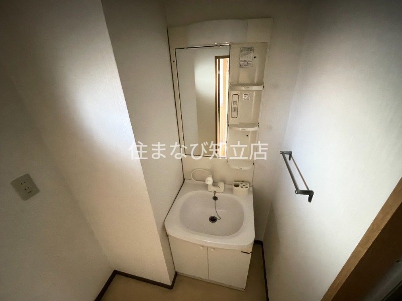 洗面設備　同型別部屋写真