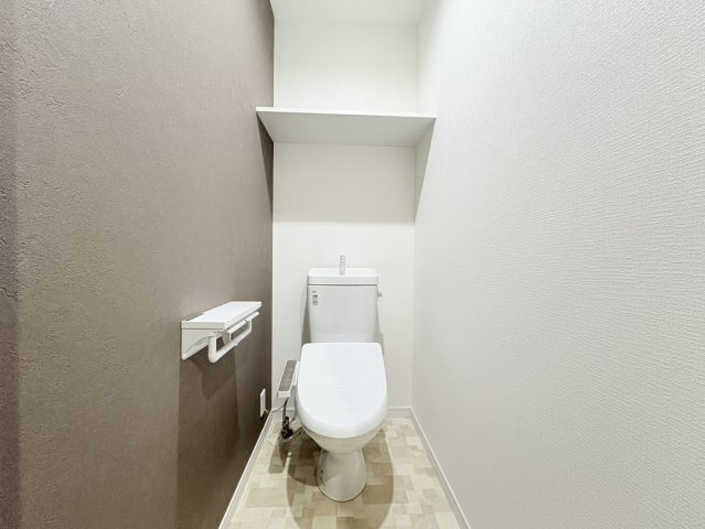 トイレ　※写真は参考写真