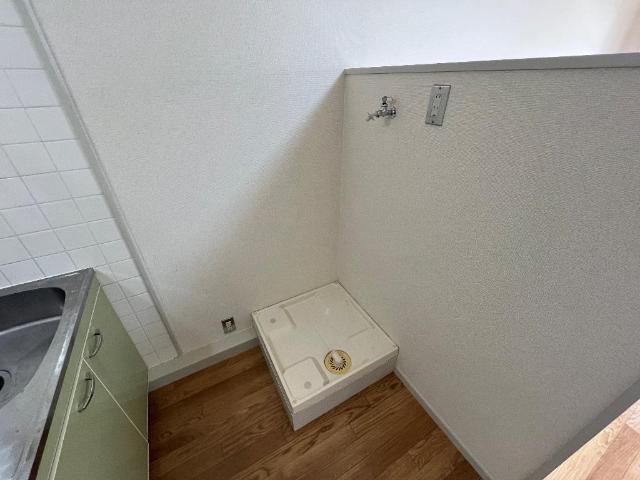 その他　洗濯機置場