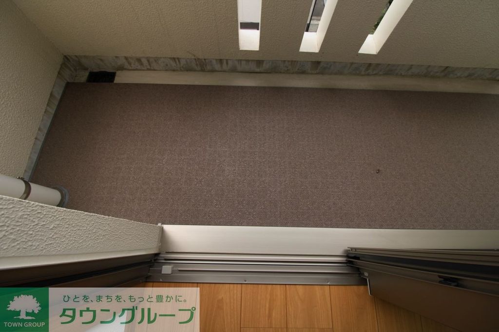 バルコニー　同物件別部屋写真