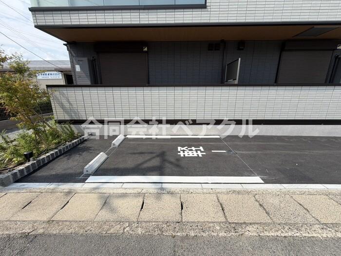 駐車場　駐車場完備です
