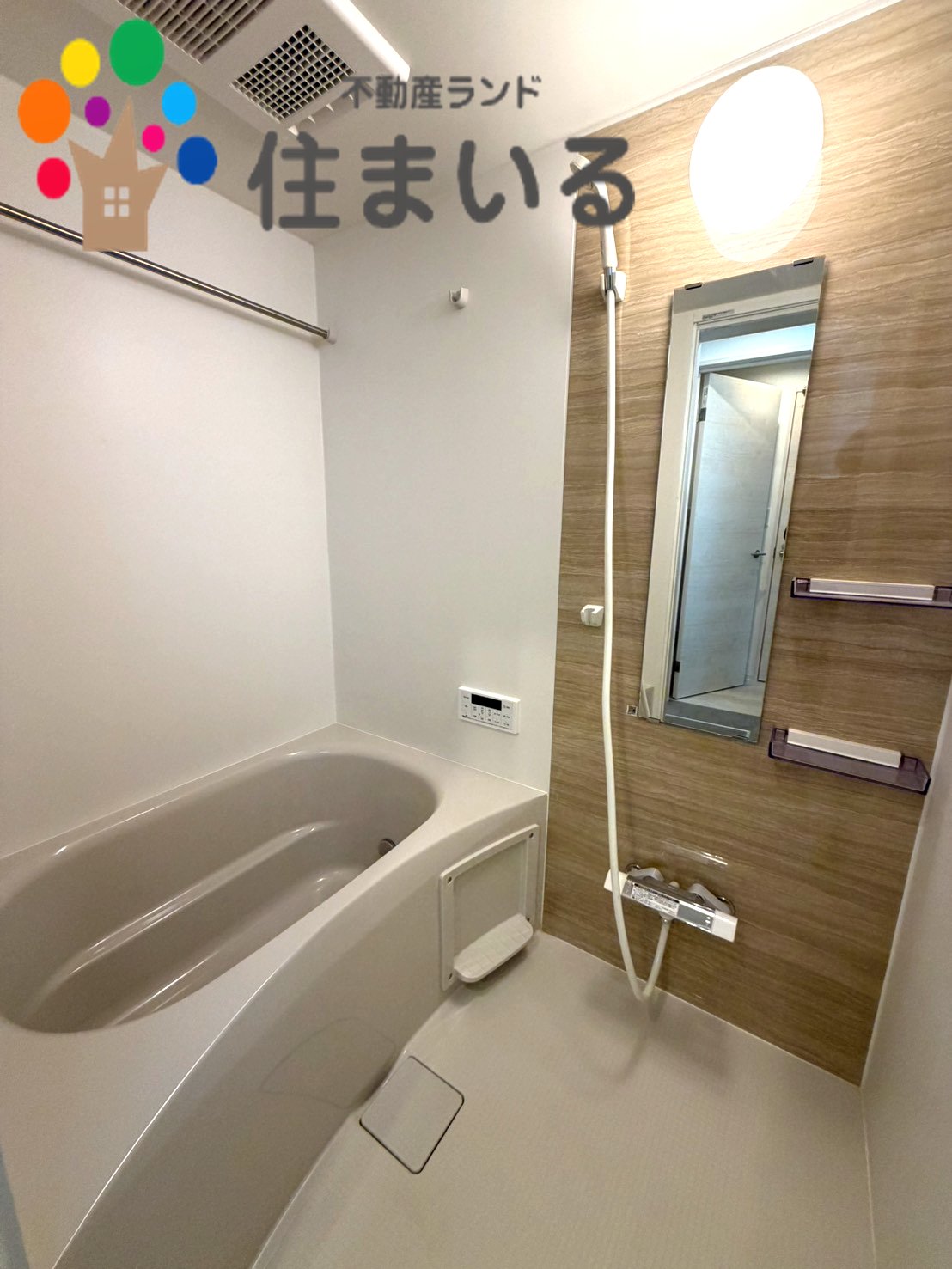 バス・シャワールーム　※写真は同型タイプとなります