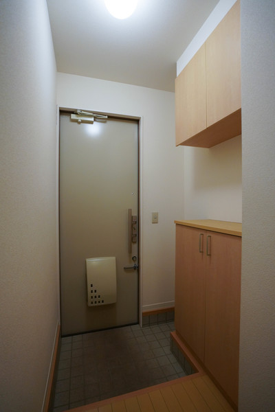 玄関　同じ間取りのお部屋