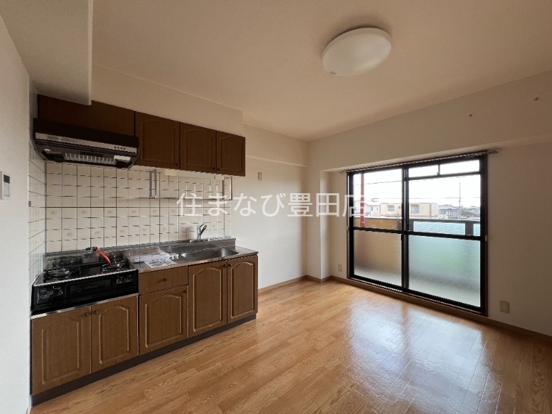 キッチン　同型別部屋写真