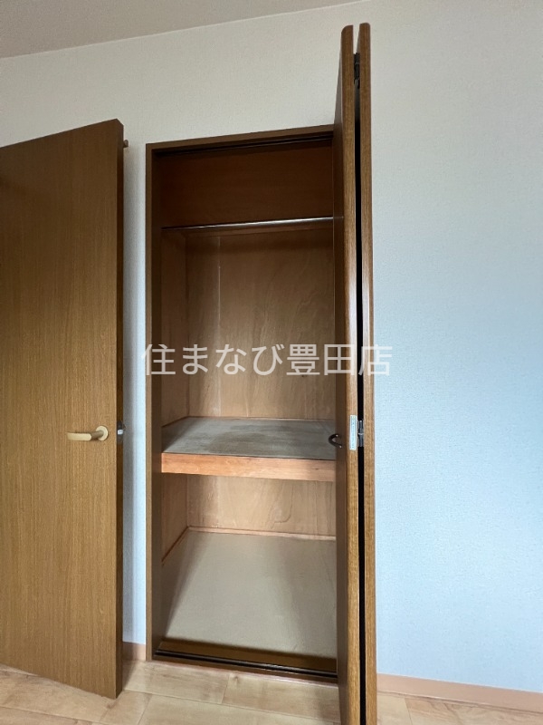 収納　同型別部屋写真