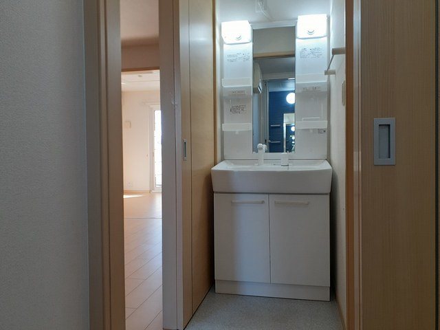 洗面設備　参考写真
