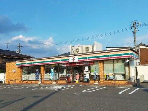 コンビニ　セブンイレブン 江南村久野町平松店（コンビニ）まで610m