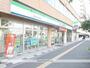 コンビニ　ファミリーマート（コンビニ）まで629m