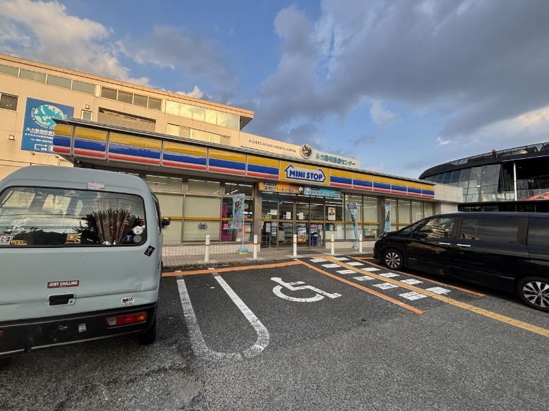 コンビニ　ミニストップ豊中少路店（コンビニ）まで698m