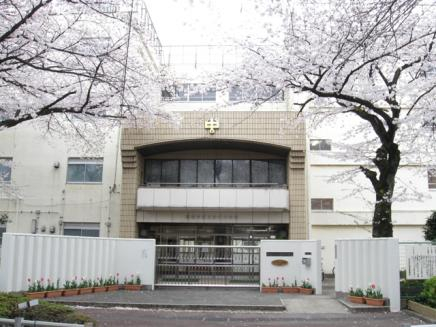 中学校　世田谷区立駒留中学校（中学校）まで1126m