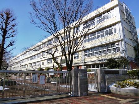 中学校　世田谷区立三宿中学校（中学校）まで1533m