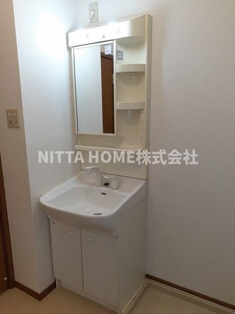 洗面設備　独立洗髪洗面台になります★