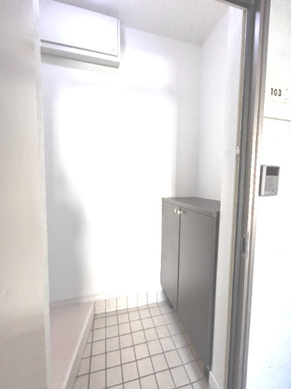 玄関　玄関